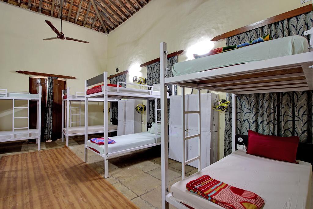 A Pousada Zostel Goa Calangute Exterior foto